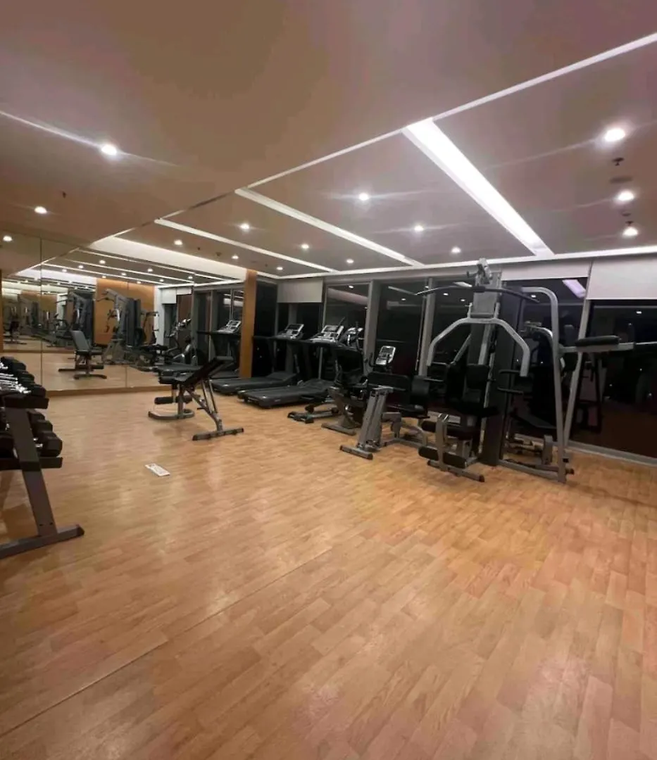 Luxury Studios Key 10 Gurgáon Apartmán