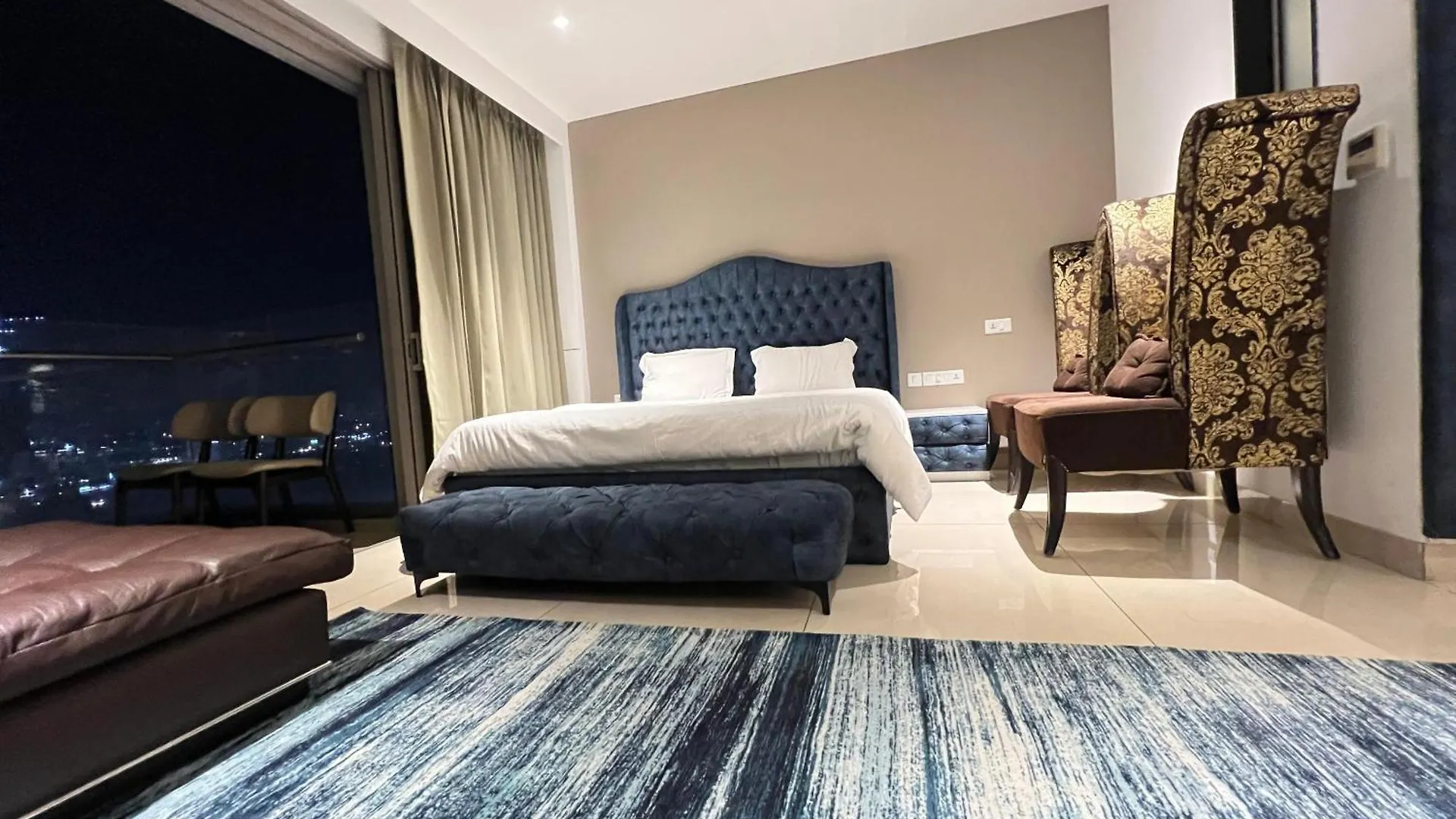 Apartman Luxury Studios Key 10 Gurgáon India